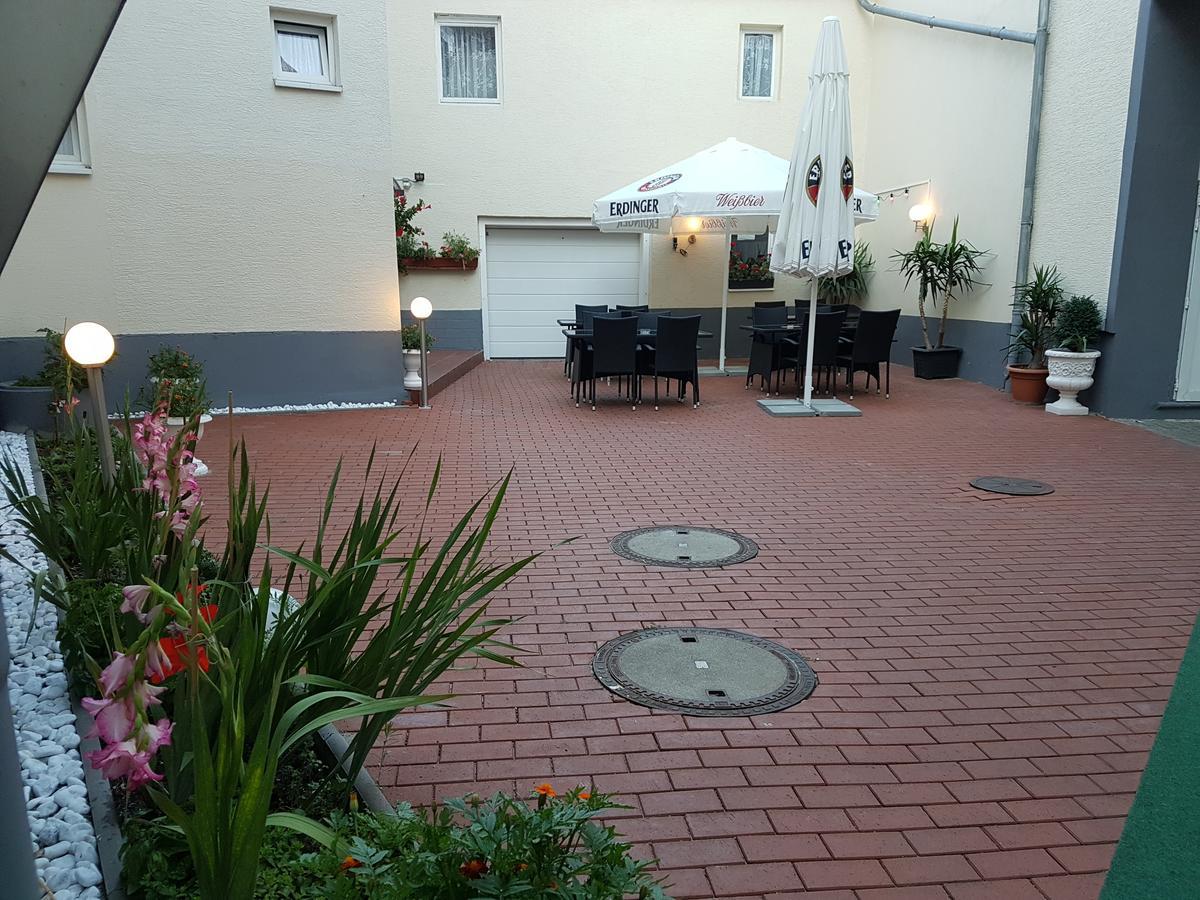 Hotel Restaurant Rhodos Elsterwerda Εξωτερικό φωτογραφία